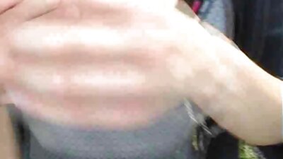 Drăgălașul rus cu țâțe mici nu se satură niciodată de sex cu iubitul