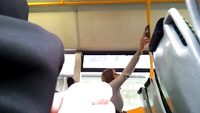 Puma uimitoare are interacțiuni genitale cu iubitul ei